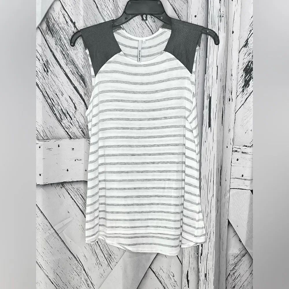 Michael Stars Striped T Shirt w/Leather Trim XS White Gray